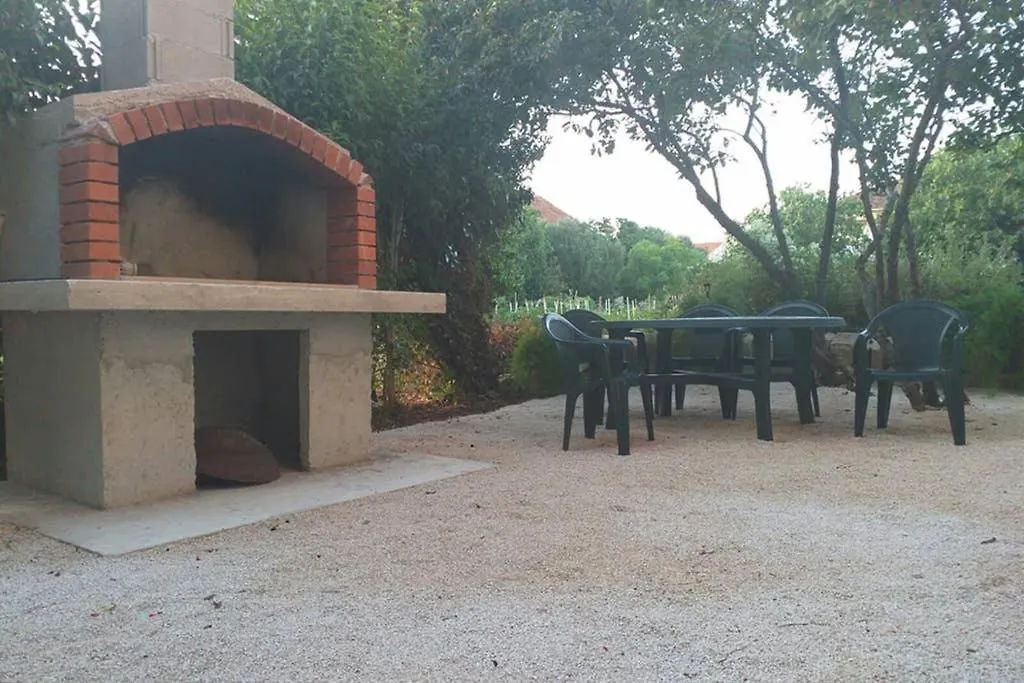 Apartman Greta Sukošan 公寓